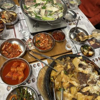 Sun Nong Dan - Beef brisket plate with soup & large galbi jjjm with cheese - Soup Near Me - Los Angeles, California Sun Nong Dan - Beef brisket plate with soup & large galbi jjjm with cheese - Soup Near Me - Los Angeles, California
