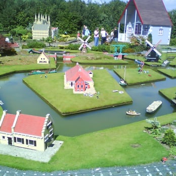 Legoland - Amusement Parks Near Me - Windsor, WNM