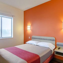 Motel 6 Sidney - M single