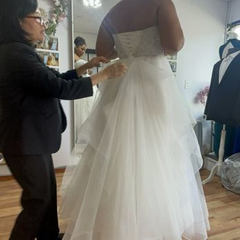 Elegant Tailor and Cleaners - Sewing & Alterations Near Me - Del Mar, California