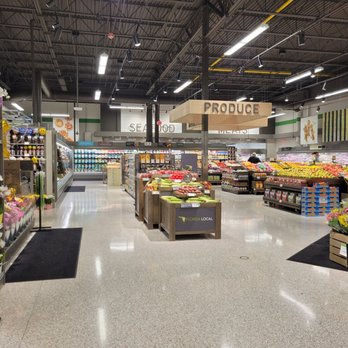 Publix Supermarket - produce section - Grocery Near Me - Pensacola, Florida Publix Supermarket - produce section - Grocery Near Me - Pensacola, Florida