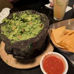 Tableside guacamole