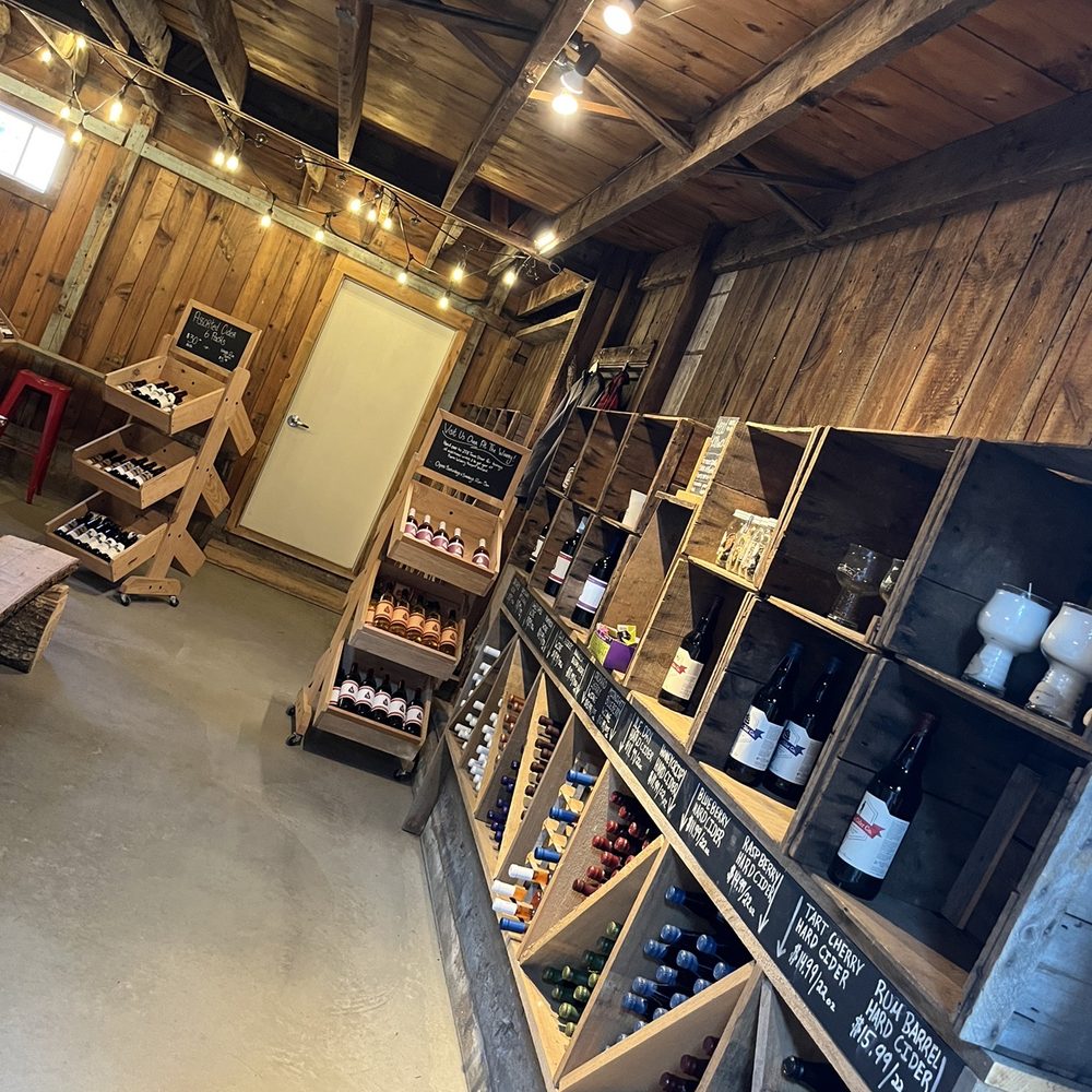 Yankee Cider - Inside where you can purchase bottles to go - Cideries Near Me - East Haddam, Connecticut Yankee Cider - Inside where you can purchase bottles to go - Cideries Near Me - East Haddam, Connecticut