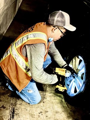 Mobile Tire Service - We’ve had customers request our mobile tire service to replace a set of four tire all at once. For this occasion it took us about 1.5 hours to replace all four tires.