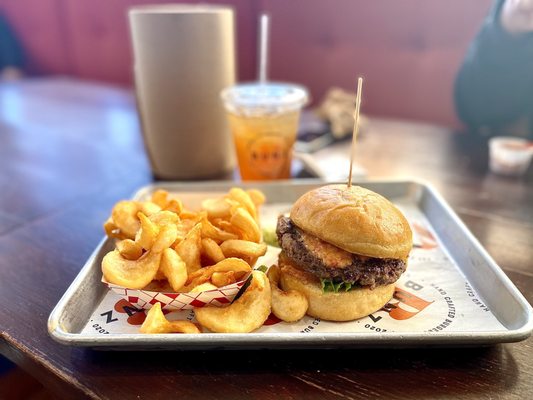 Bunz Handcrafted Burgers by null