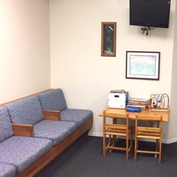 Koolau Family Chiropractic - Welcome to Koolau Family Chiropractic's comfortable reception area!