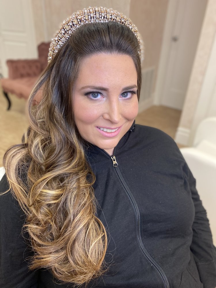 Royal Crown Wigs Logo