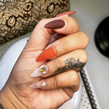 Ola.Nails - Nail Technicians Near Me Ola.Nails - Nail Technicians Near Me
