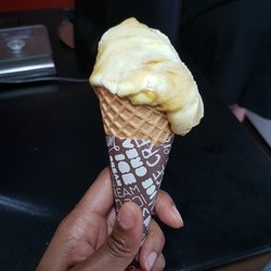 Colin James Fine Foods - Creme caramel gelato
