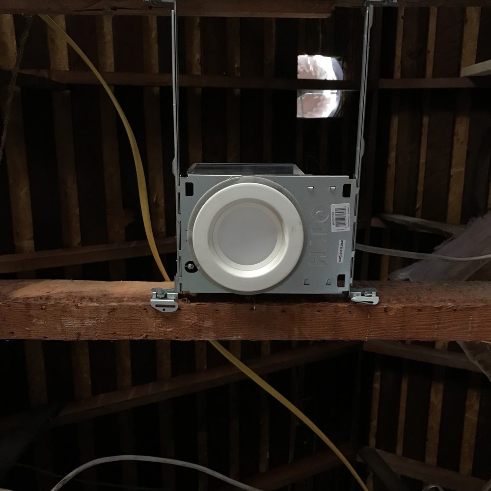 Slide of Santana Electric