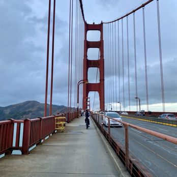 Golden Gate Bridge - Bike path on west side - Landmarks & Historical Buildings Near Me