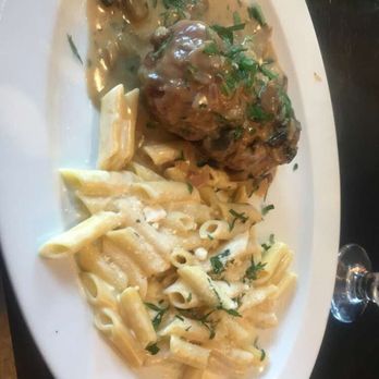 Mt Vesuvios Ristorante - Italian Near Me - Brampton, Ontario