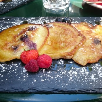 Milchbar - Blueberry pancake - Cafes Near Me - Zürich, ZH Milchbar - Blueberry pancake - Cafes Near Me - Zürich, ZH