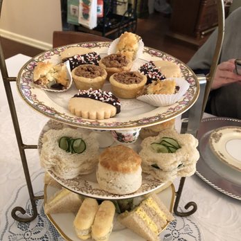 The Tea Cart - Tea Rooms Near Me - Berryville, Virginia