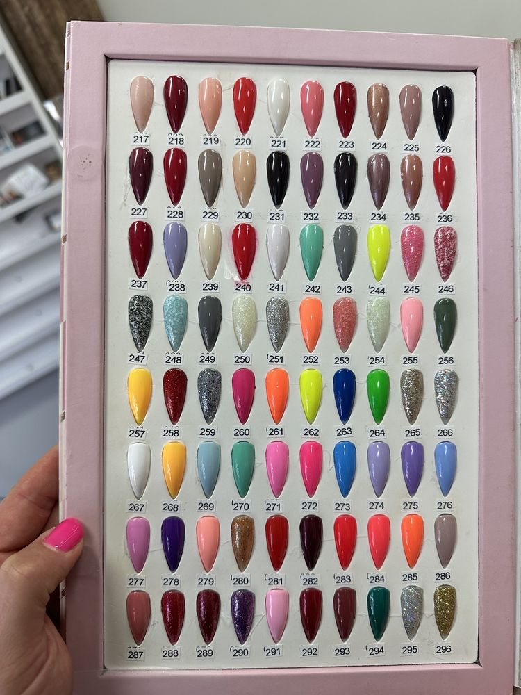 PLATINUM NAILS & TAN Updated October 2024 157 Photos & 30 Reviews