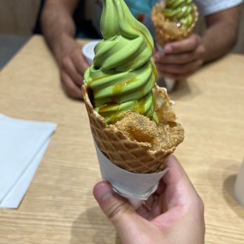 Nana's Green Tea - Matcha soft serve with warabimochi - Desserts Near Me - Bellevue, Washington
