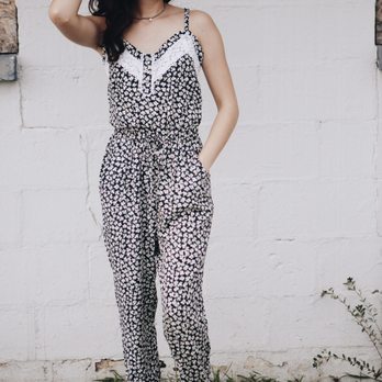 Bohemian Charm Boutique - Women's Clothing Near Me - Ocala, Florida Bohemian Charm Boutique - Women's Clothing Near Me - Ocala, Florida