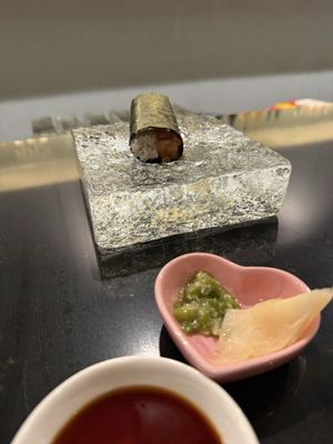 ROLL UP BY OUI JAPANESE HAND ROLLS by null