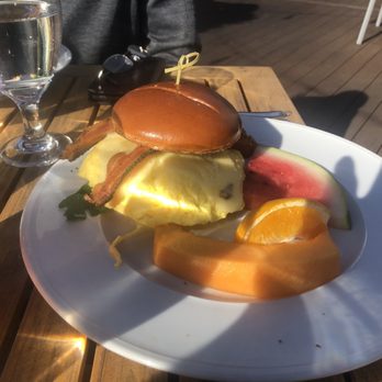 Riverside - Breakfast sandwich - New American Near Me - Hood River, Oregon