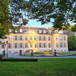 Städtisches Museum Schloß Morsbroich