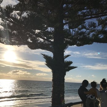 Christies Beach - Beaches Near Me