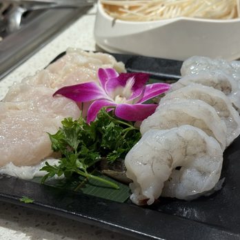 Haidilao - Chinese Near Me - Mesa, Arizona