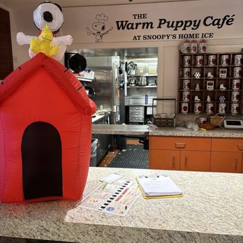 Warm Puppy Cafe - Main counter - American Near Me - Santa Rosa, California Warm Puppy Cafe - Main counter - American Near Me - Santa Rosa, California