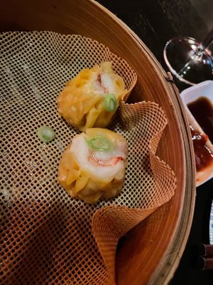 FEAST - Artisan Dumpling, Poke and Tea House 家宴 by null