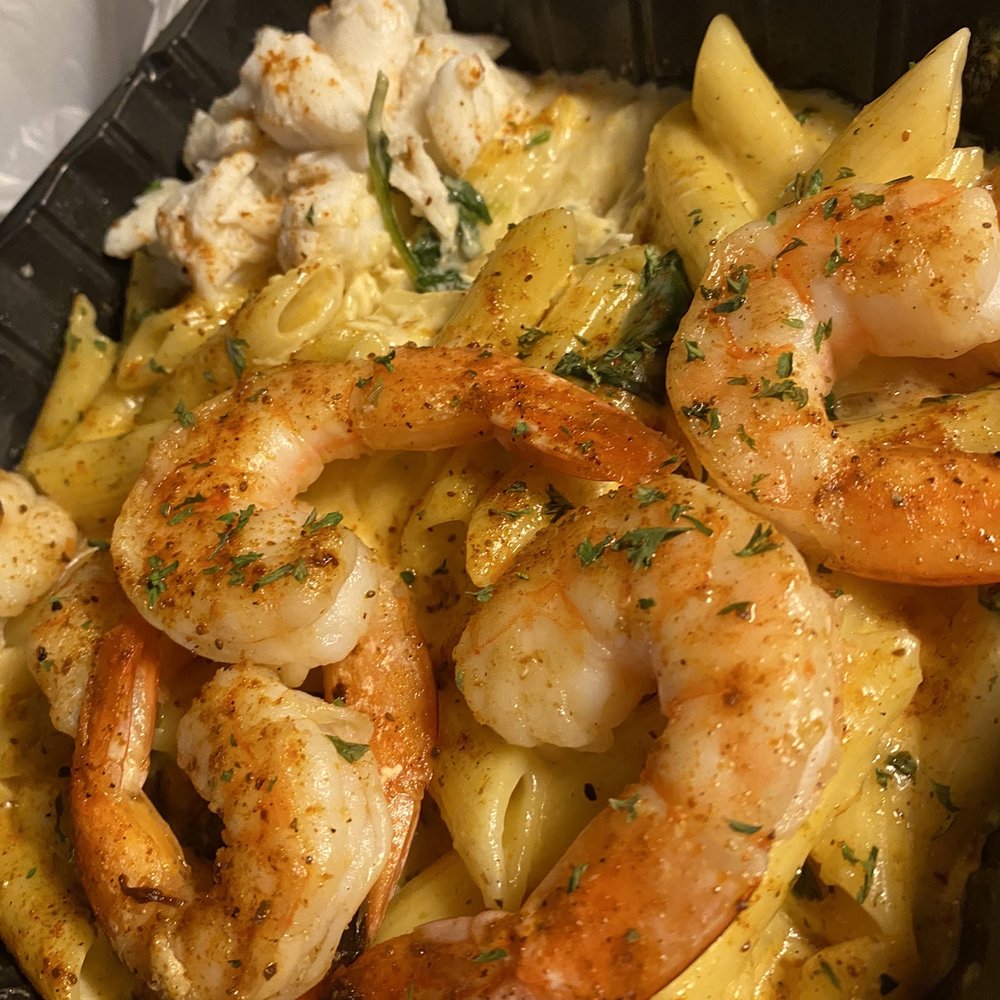 Goldies Seafood Carryout - Chicken & Shrimp Pasta with spinach - Delis Near Me - Baltimore, Maryland Goldies Seafood Carryout - Chicken & Shrimp Pasta with spinach - Delis Near Me - Baltimore, Maryland