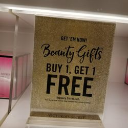 Victoria's Secret & PINK