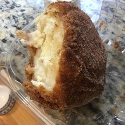 Mancini's Italia Bakery
