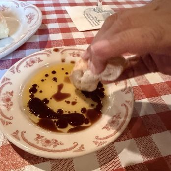 Kenny's Italian Kitchen - Bread with balsamic and olive oil - Italian Near Me - Dallas, Texas