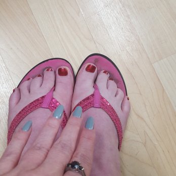 Jenny's Shear Bliss - 4/21/2019 - Getting a pedicure and manicure (natural nails). - Hair Salons Near Me - Beaverton, Oregon