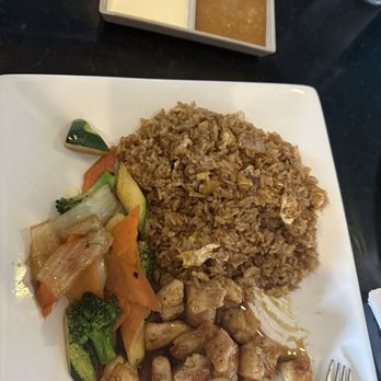 Kobi House - Chicken Hibachi lunch - Japanese Near Me - Hyannis, Massachusetts