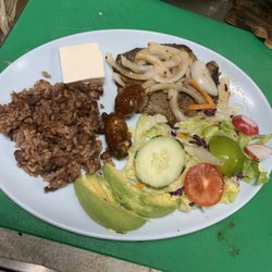Plato tipico