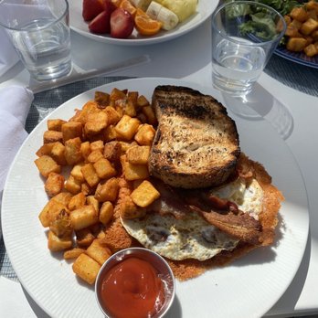 Lido Bayside Grill - Breakfast sandwich - Mediterranean Near Me - Miami Beach, Florida Lido Bayside Grill - Breakfast sandwich - Mediterranean Near Me - Miami Beach, Florida