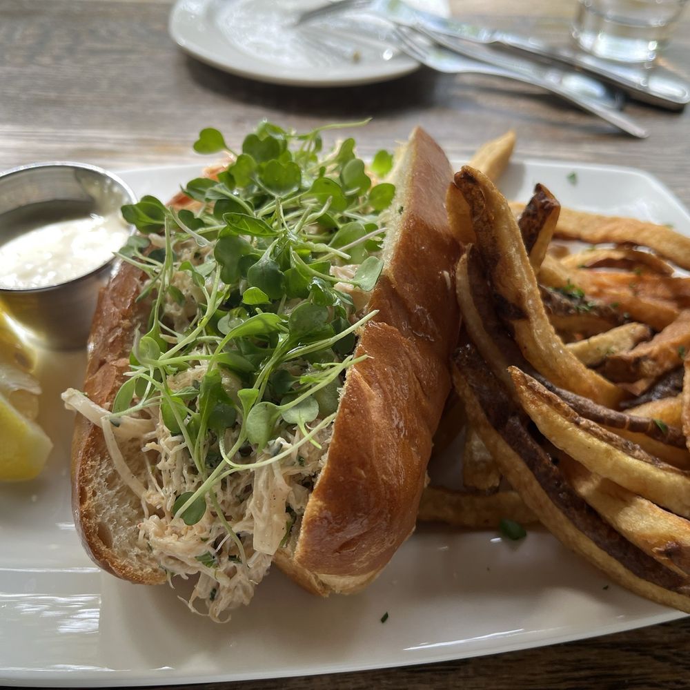 Taylor Shellfish Oyster Bar - Dungeness Crab Roll Side Fries - Seafood Near Me - Seattle, Washington Taylor Shellfish Oyster Bar - Dungeness Crab Roll Side Fries - Seafood Near Me - Seattle, Washington