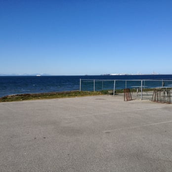 Kiniski's Reef Tavern - View of ocean from parking lot~ - Pubs Near Me - Point Roberts, Washington Kiniski's Reef Tavern - View of ocean from parking lot~ - Pubs Near Me - Point Roberts, Washington
