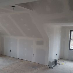 Double Dee Interiors