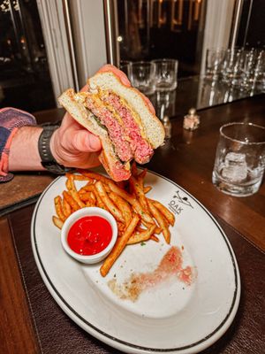 Oak Steakhouse by null
