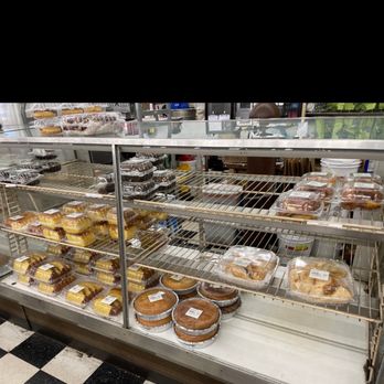 Waianae Store - a variety of baked goods - Grocery Near Me - Waianae, Hawaii Waianae Store - a variety of baked goods - Grocery Near Me - Waianae, Hawaii