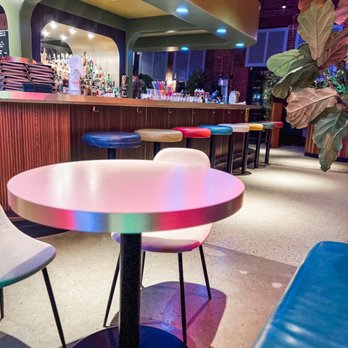 Bellhop - Seating - Tiki Bars Near Me - Des Moines, Iowa