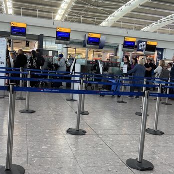 Heathrow Airport - Airports Near Me - Hounslow, XGL