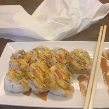 K & L Asian Restaurant - Spicy tuna roll - Asian Fusion Near Me - Bowling Green, Kentucky