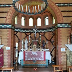 Sarolta Kapelle - Altar