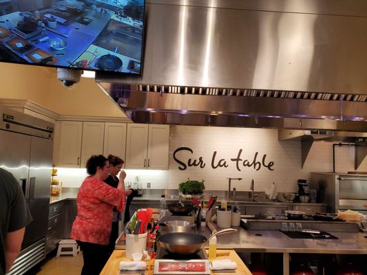 Sur La Table by null