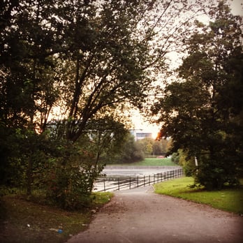 Neerpede - Sun goes up! September 2014 - Local Flavor Near Me - Anderlecht, BRU