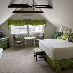 Bass Cottage Inn - The Audrey