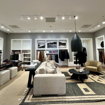 Banana Republic - Women's Clothing Near Me - Newport Coast, California Banana Republic - Women's Clothing Near Me - Newport Coast, California