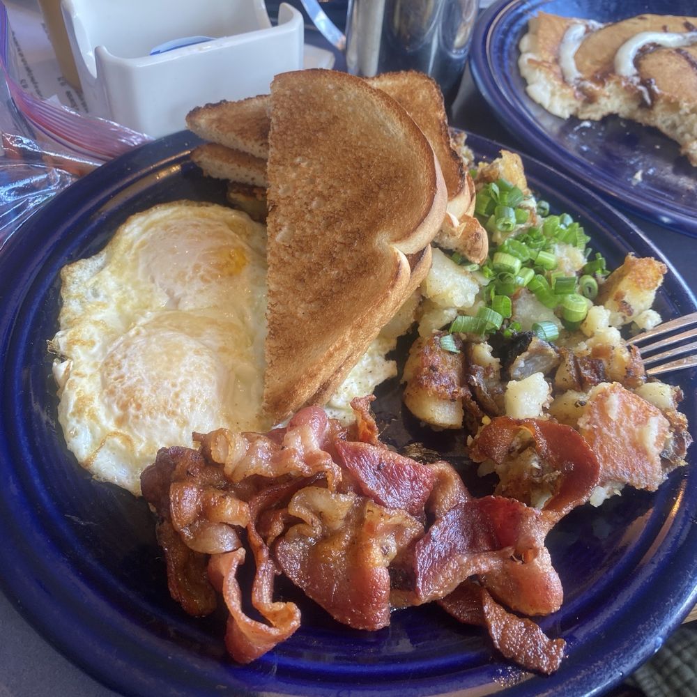 The Pantry - The fruits are fresh excellent breakfast - Breakfast & Brunch Near Me - New Haven, Connecticut The Pantry - The fruits are fresh excellent breakfast - Breakfast & Brunch Near Me - New Haven, Connecticut